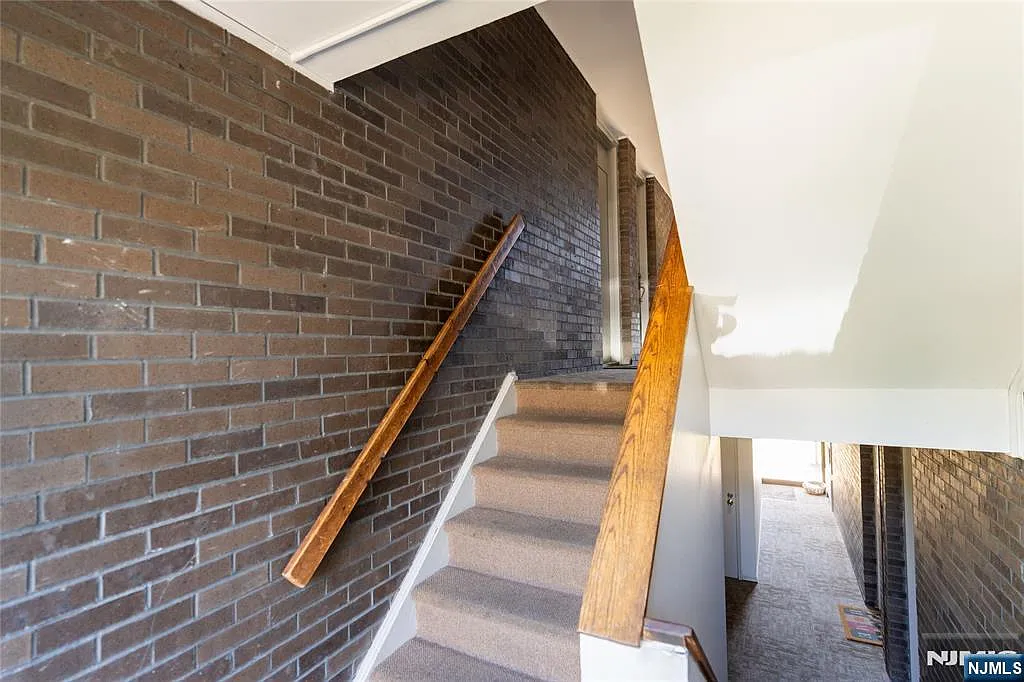 3 bed, 2.0 bath, $3,400 — Photo 4