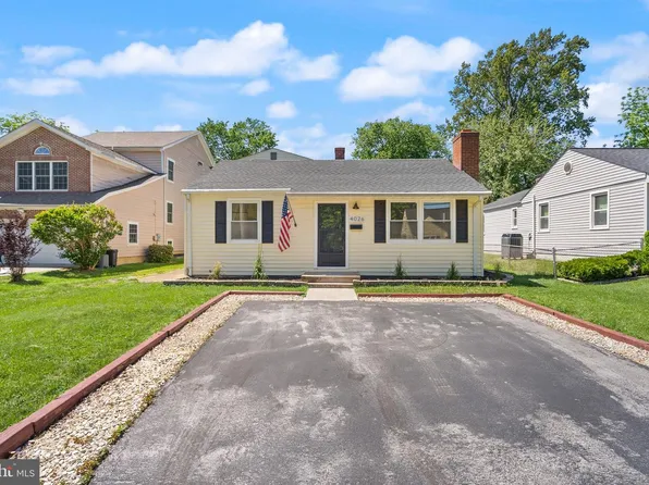 4026 Chestnut St, Fairfax, VA 22030
