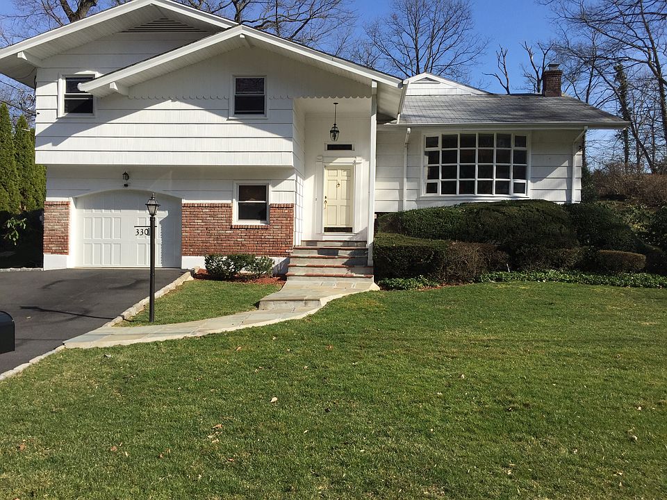 1st image of 330 Healy Ave