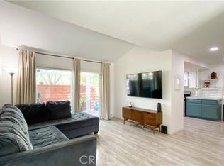 961 Inn Keeper Ln UNIT A, Corona, CA 92881