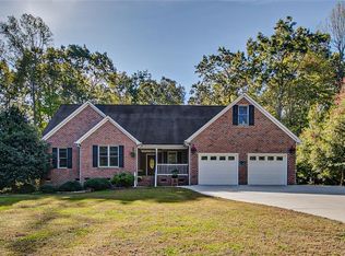 1781 Winchester Heights Dr, Asheboro, NC 27205