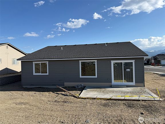 2nd image of 2311 Noah Street SE