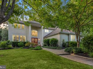 5 Wellington Ct, Mount Laurel, NJ 08054