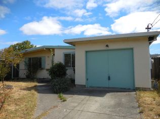 1433 Lockwood Dr, Ukiah, CA 95482