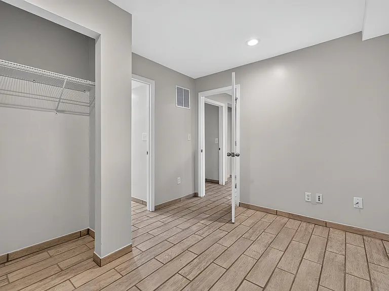 8808 Eureka Ln — Photo 23