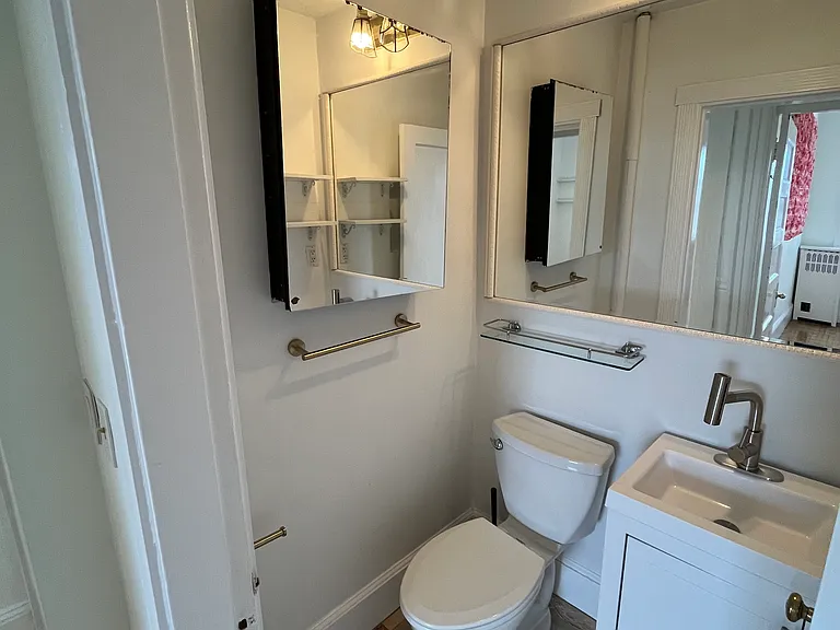 382 Commonwealth Ave #52 — Photo 15