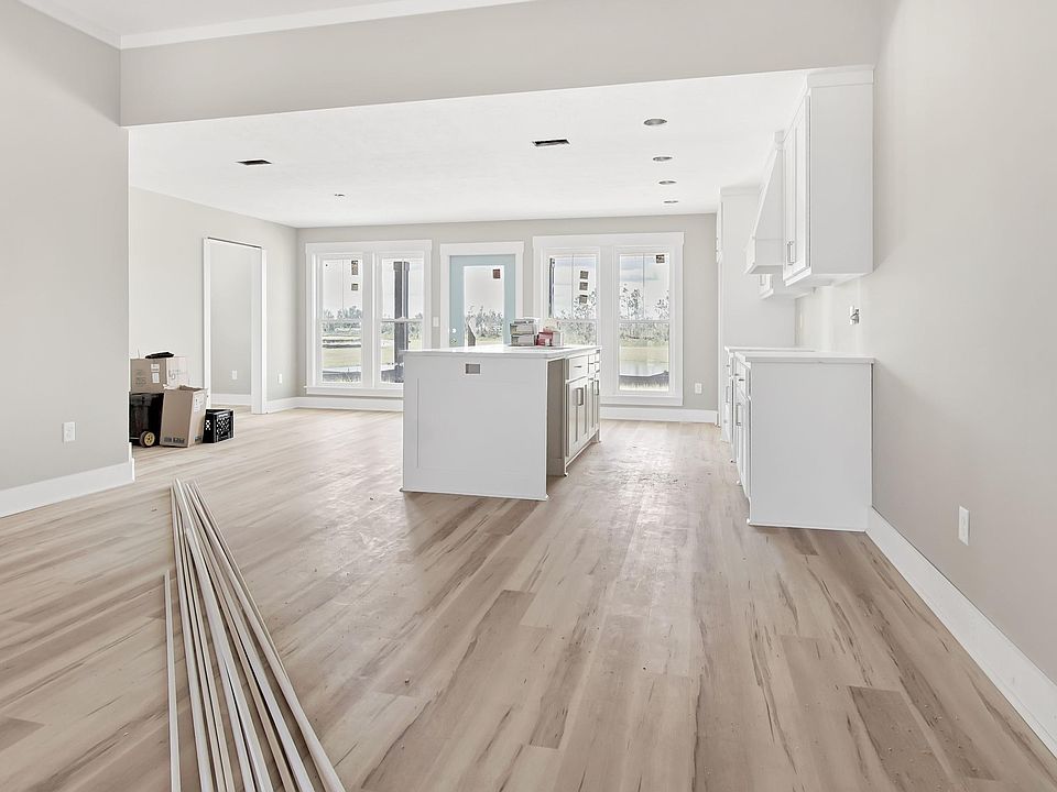 2nd image of 3893 Sandpine Way