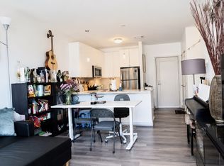 180 Telford St #206, Brighton, MA 02135