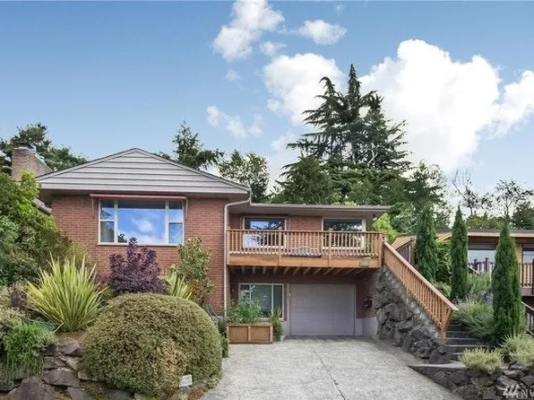3212 11th Ave W, Seattle, WA 98119