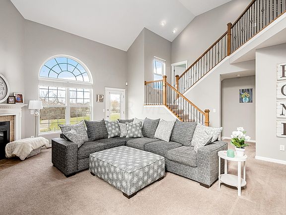 4th image of 2905 Cordella St
