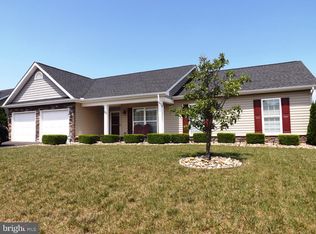 313 Balmoral Ln, Martinsburg, WV 25404