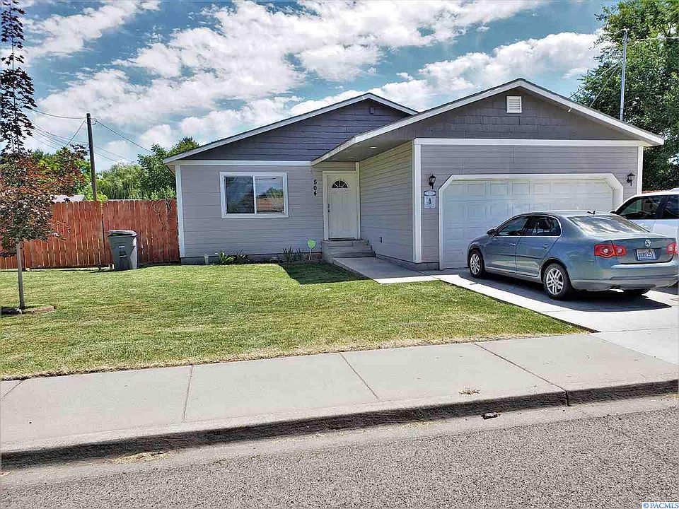 1st image of 504 Bagley Dr
