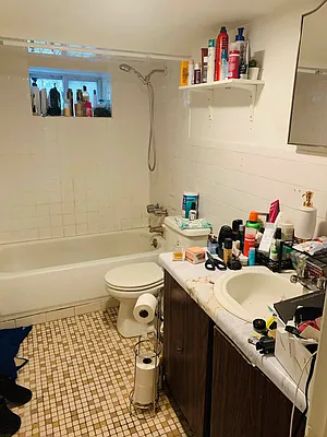 Rented by Voro New York | media 29