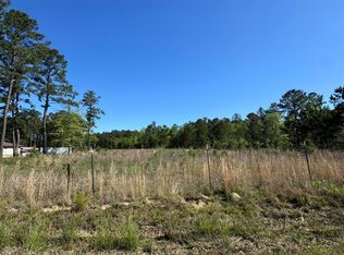 726 Spring Pond Rd, Bonneau, SC 29431