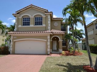 13818 SW 52nd St, Hollywood, FL 33027