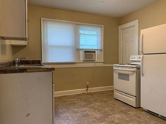 5th image of 1537 Villa Ave