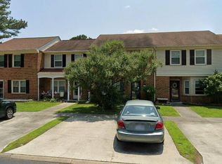 218 Choisy Cres, Yorktown, VA 23692