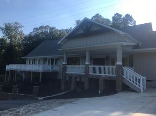 1959 Valley Rd NE, Gainesville, GA 30501