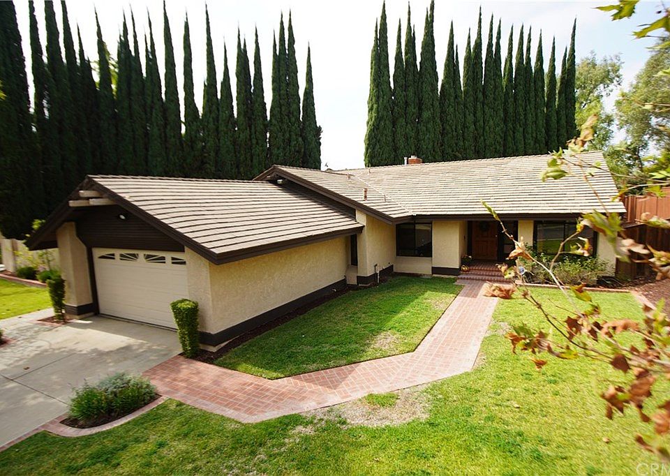 1st image of 1329 Paseo Gracia