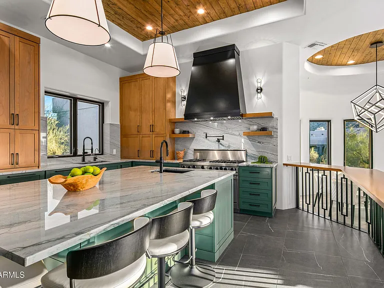10029 E Calle De Las Brisas — Photo 21