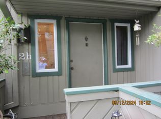 2 Talcott Gln UNIT H, Farmington, CT 06032