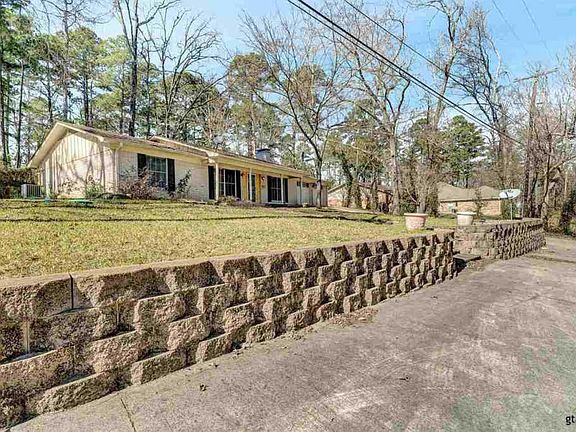 3rd image of 1430 Hideaway Ln W