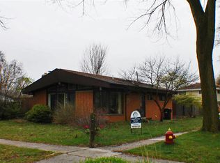 2917 Dina St, Midland, MI 48642