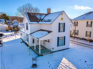 618 S 8th St, Coshocton, OH