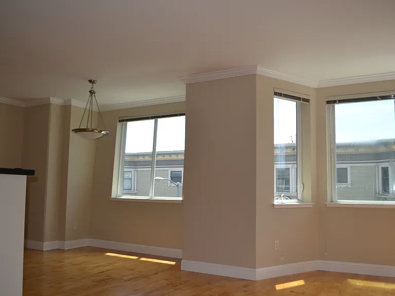 1738 Haight St #211 — Photo 3