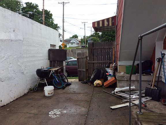 4th image of 731 Wyoming St