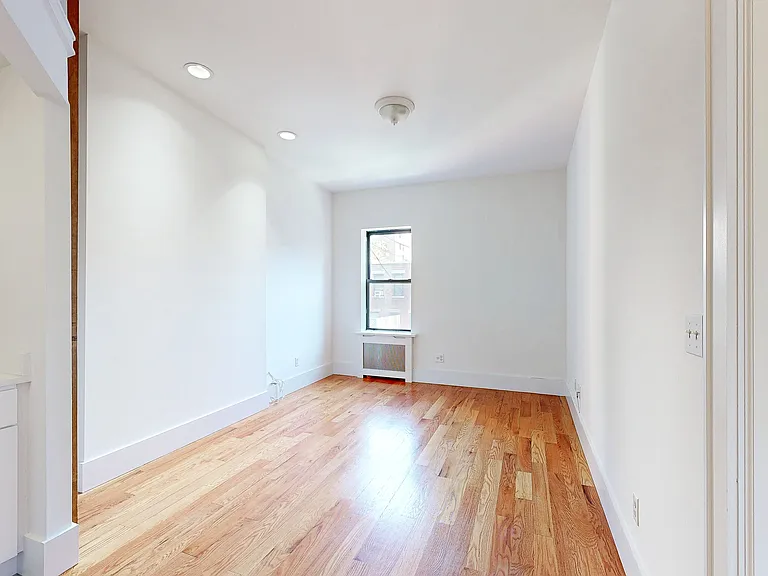 143 W 74th St #5B — Photo 19