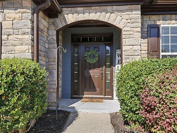 3rd image of 3955 Village Estates Ct