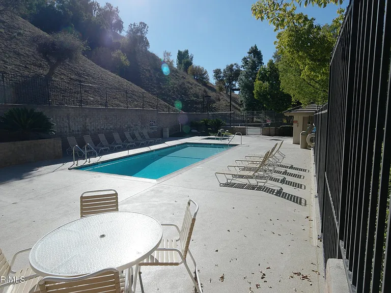 26118 Alizia Canyon Dr — Photo 31
