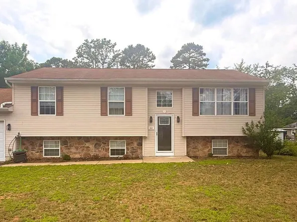 302 Algonquin Trl, Browns Mills, NJ 08015