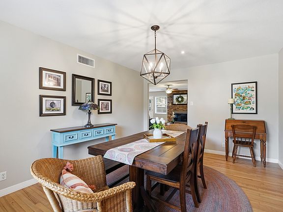 4th image of 5808 Sunnywood Dr