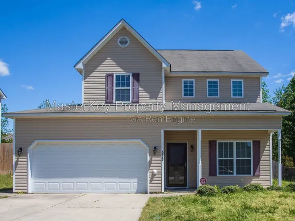 6925 Paint Rock Ln, Raleigh, NC 27610