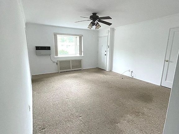 4th image of 251-02 61st Ave #4-1285