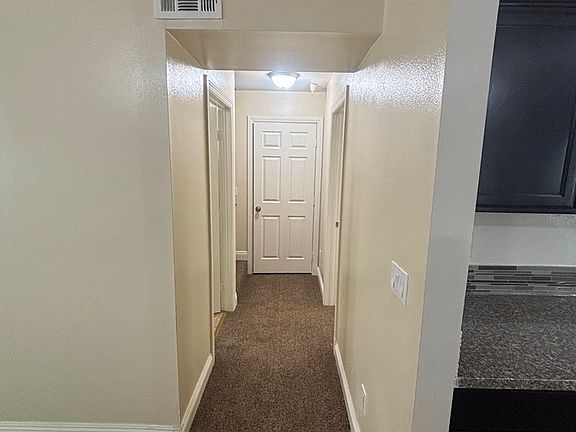 5th image of 754 E 88th Pl