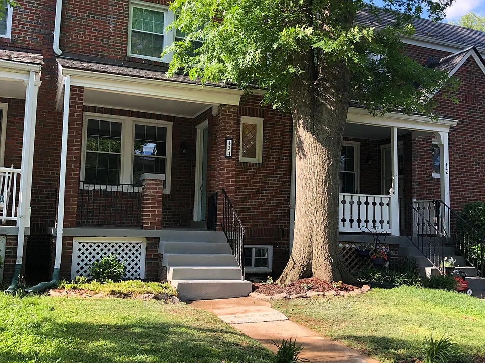 424 E Luray Ave