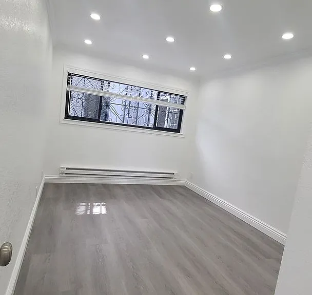 2960 Diamond St #1 — Photo 11