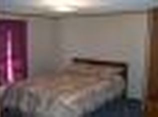 19010 Lamine River Ct, Boonville, MO 65233