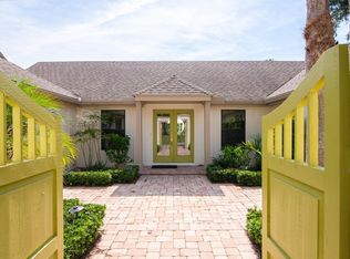 8166 Hollyridge Rd, Jacksonville, FL 32256