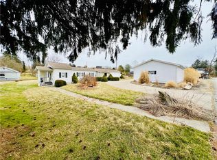 12 High St, Smock, PA 15480