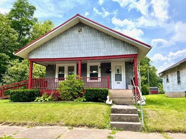 425 E 12th St, Connersville, IN 47331