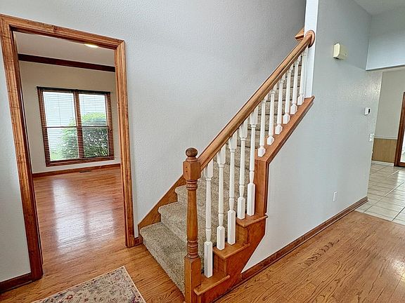 4th image of 1404 Muirfield Dr