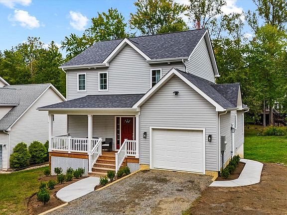 2nd image of 407 Mount Pleasant Dr