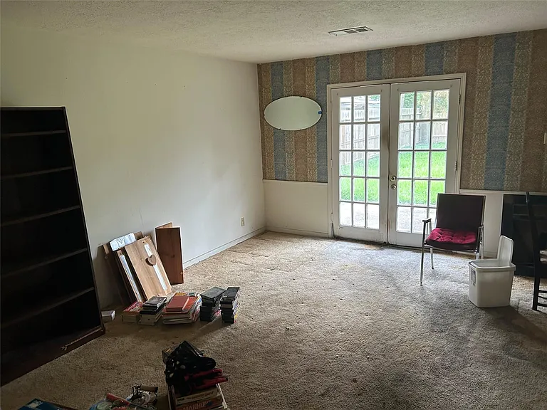 5203 Pine Arbor Dr — Photo 2