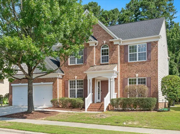 2021 Patapsco Dr, Apex, NC 27523