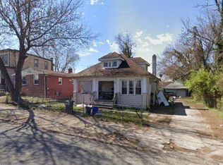 1025 N 36th St, Camden, NJ 08105