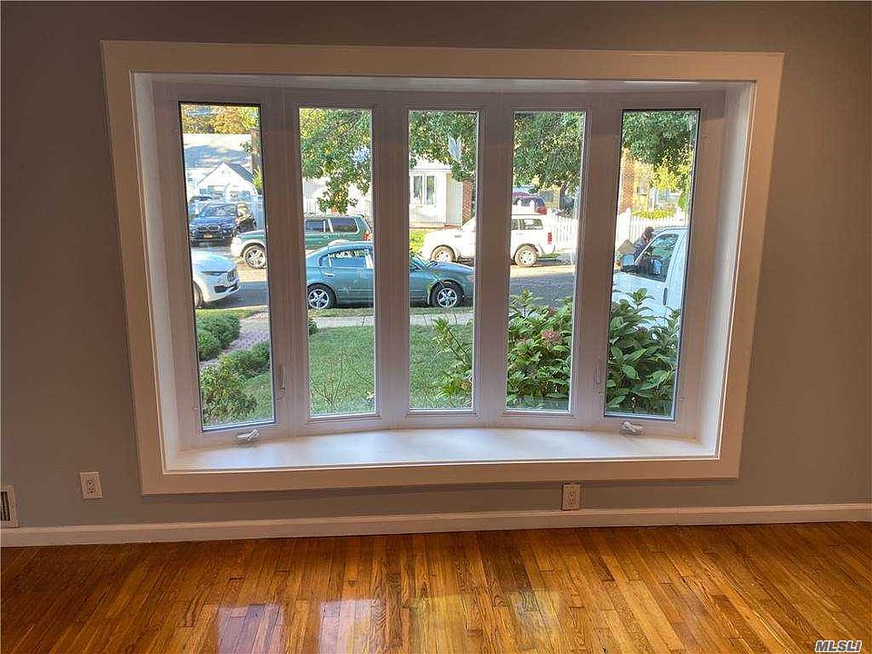 1st image of 602 Georgia St